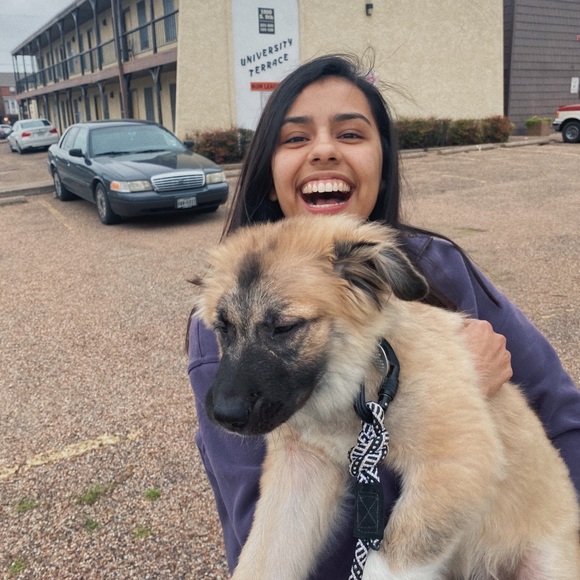 Meet your Posher, Val - Picture 1 of 3